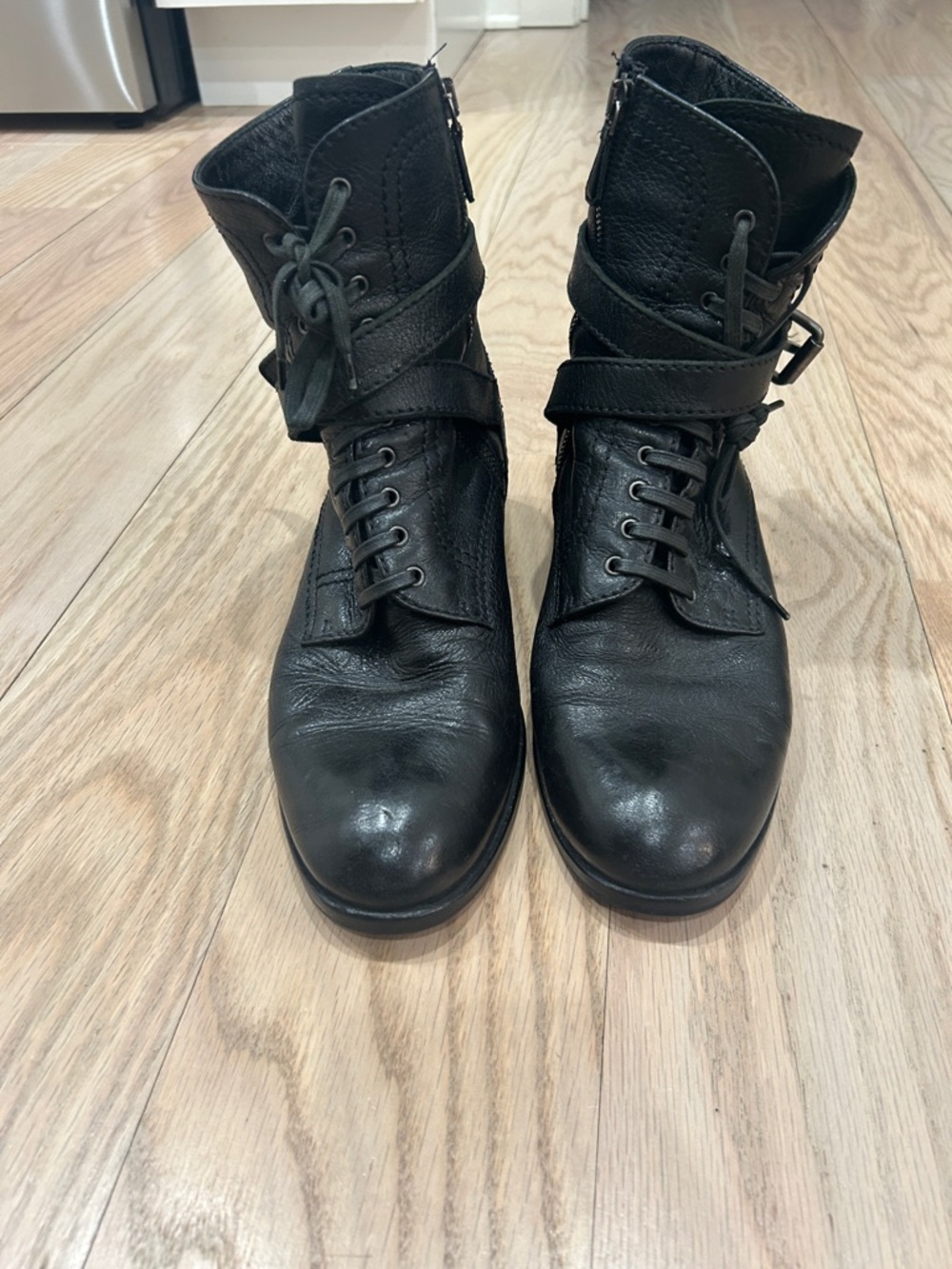 Prada Calzaturra Donna Cervo Shine Black Boots size 41